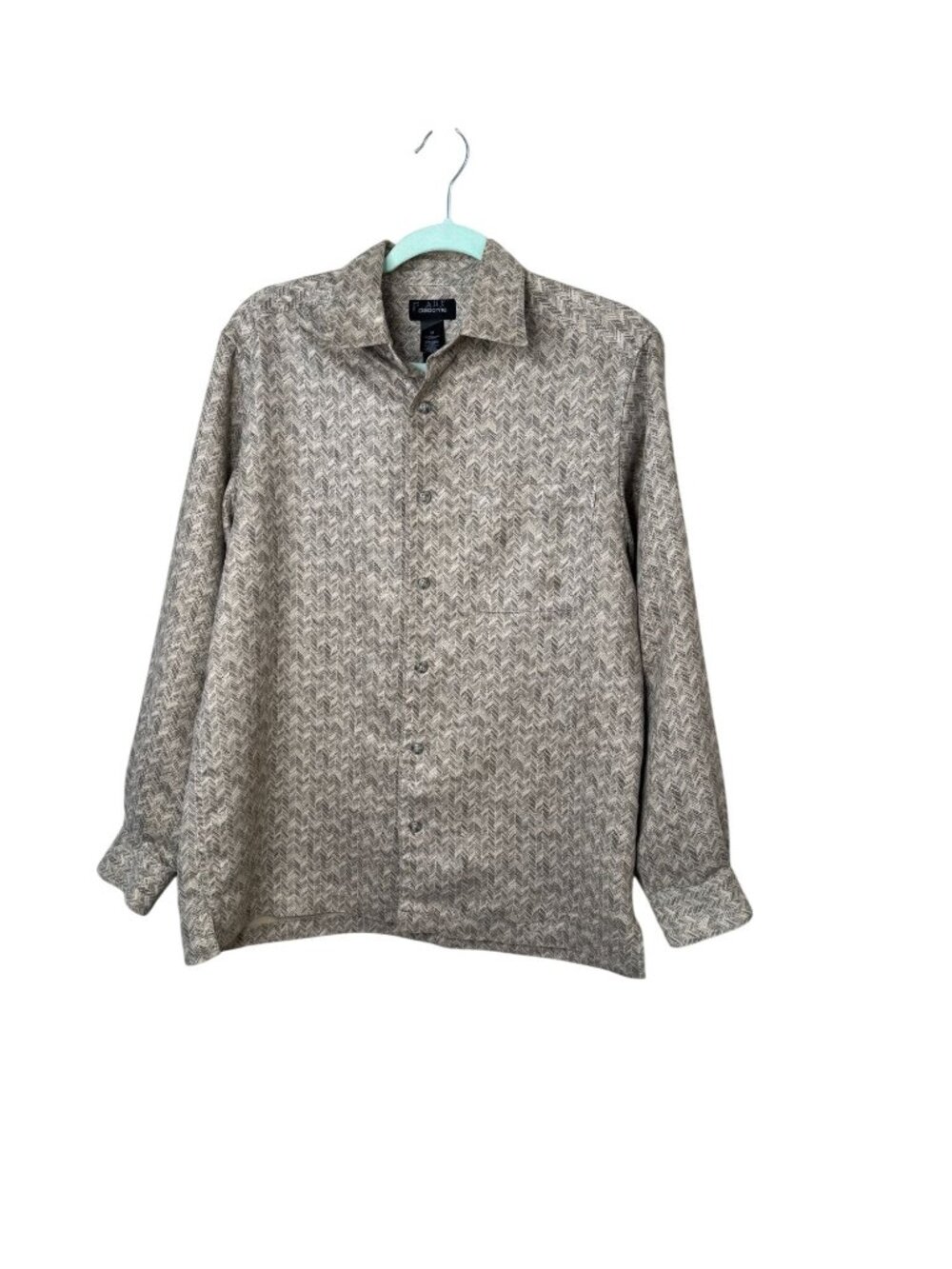 Claiborne Mens M Beige Gray Chevron Button Up Shirt Long Sleeve Polyester